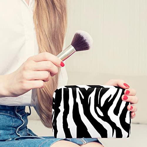 Siyah Beyaz Zebra Çizgili Doku Küçük makyaj Çantası Kılıfı Çanta Seyahat Kozmetik Çantası Taşınabilir makyaj çantası